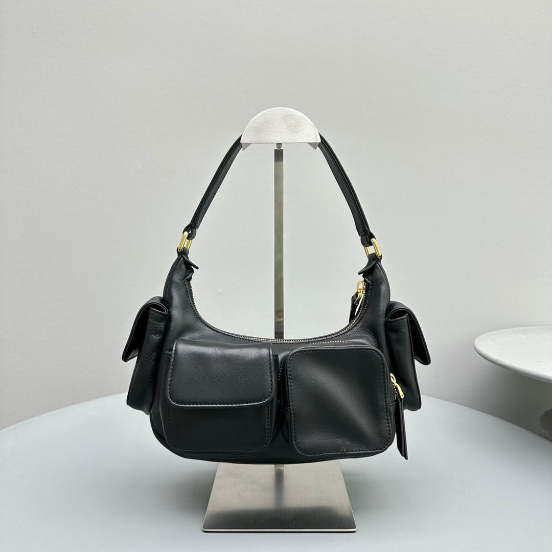 Pronta Entrega – Bolsa Miu Miu Pocket em Couro Napa