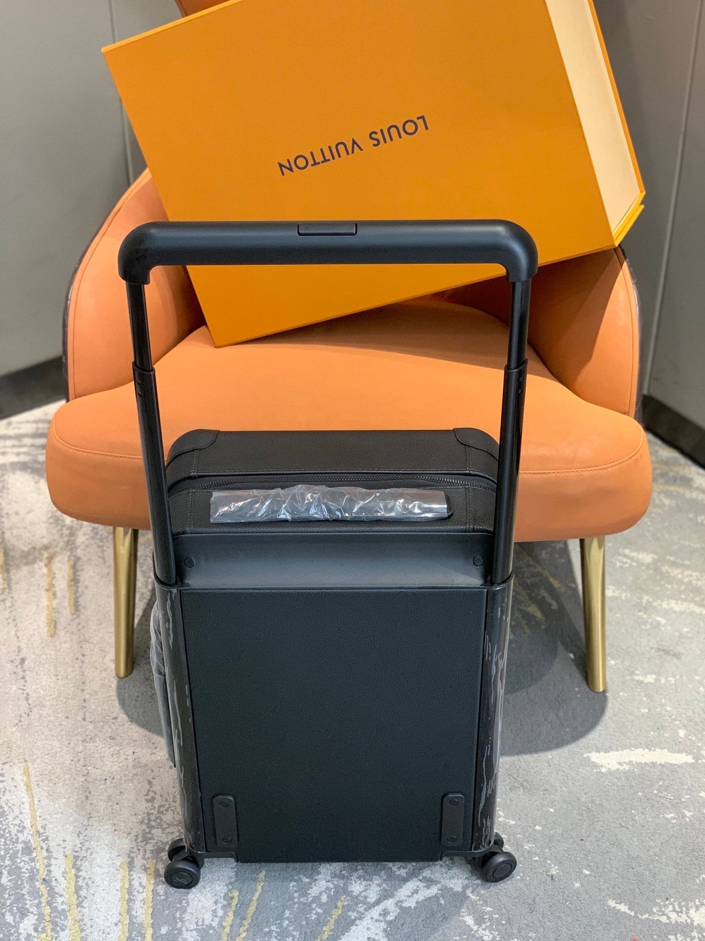 Pronta Entrega – Mala Modelo Louis Vuitton Horizon 55