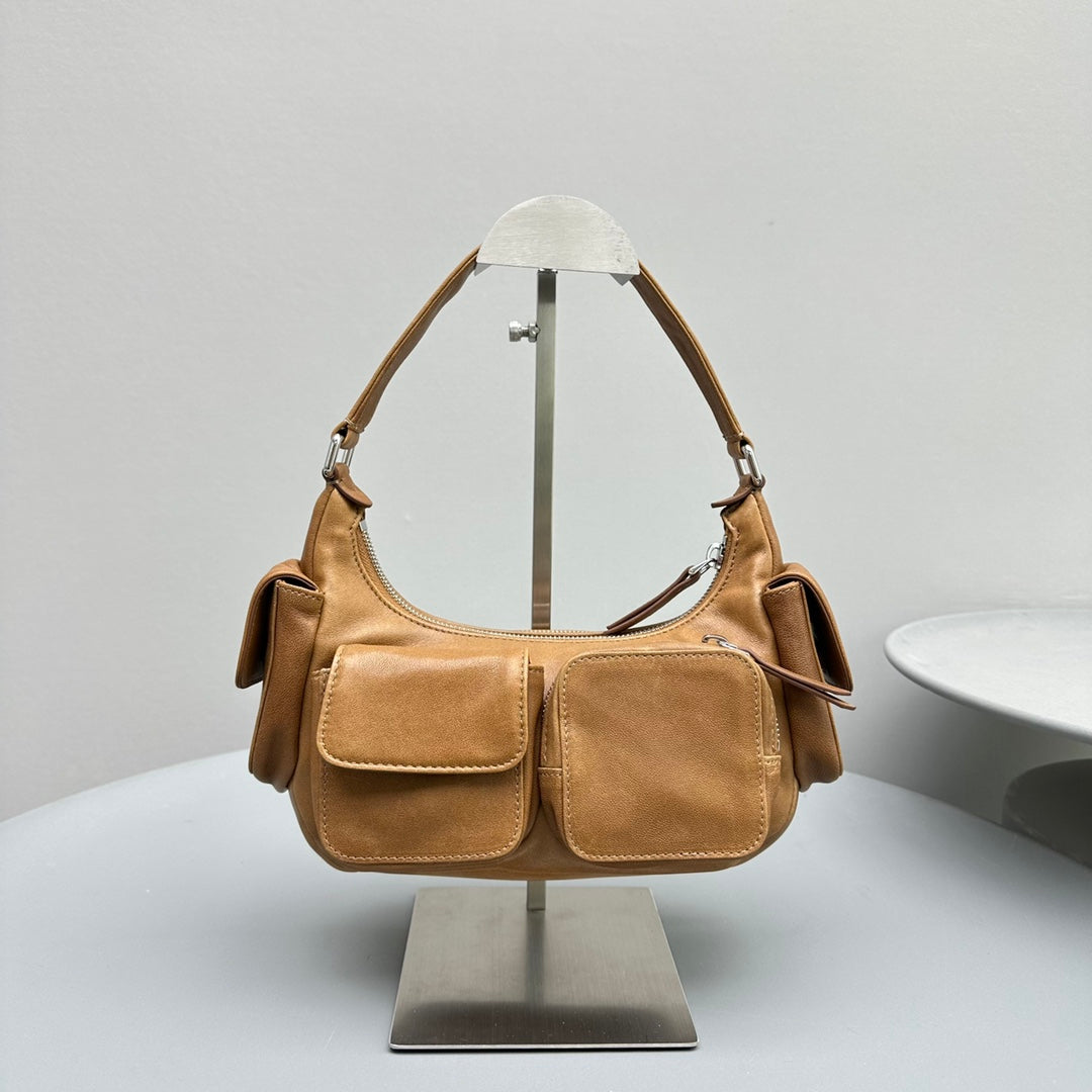 Pronta Entrega – Bolsa Miu Miu Pocket em Couro Napa