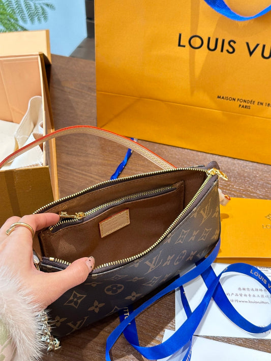 Pronta Entrega – Modelo Pochette LV