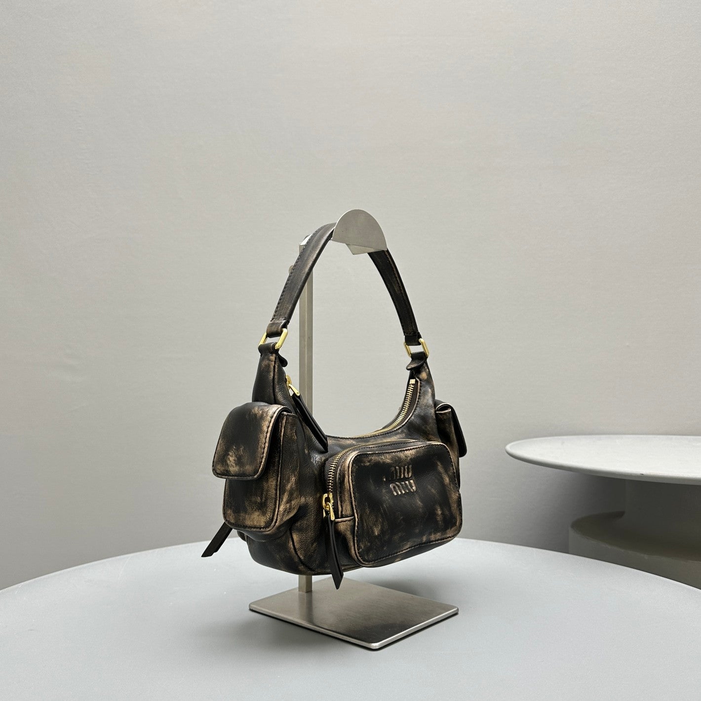Pronta Entrega – Bolsa Miu Miu Pocket em Couro Napa