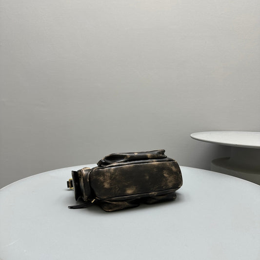 Pronta Entrega – Bolsa Miu Miu Pocket em Couro Napa