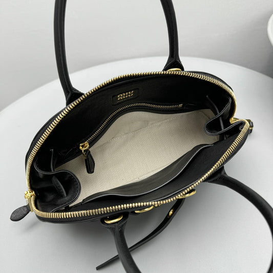 Pronta Entrega – Bolsa Miu Miu de Mão Aventure Pequena em Couro Napa