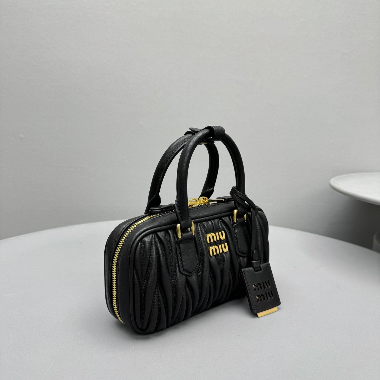 Pronta Entrega – Bolsa Miu Miu Arcadie Mini em Couro Napa Matelassê