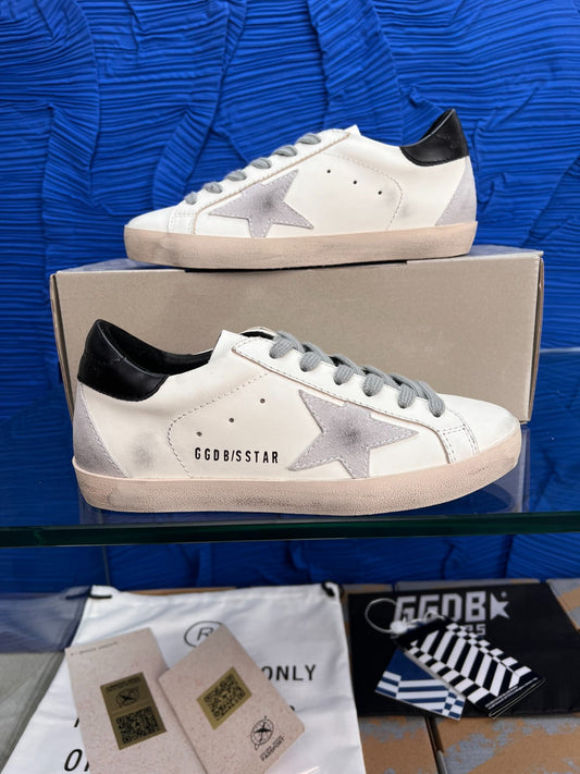 Pronta Entrega – Tênis Modelo Golden Goose Super Star