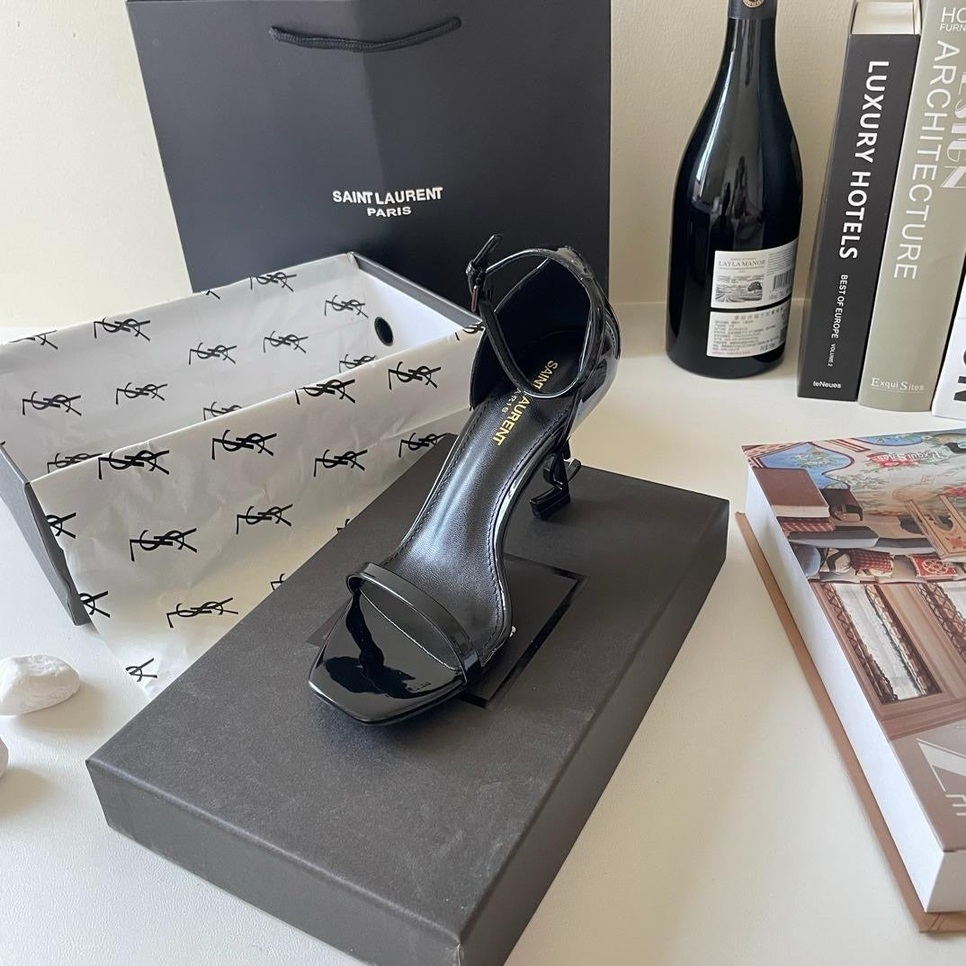 Pronta Entrega – Sandália Modelo Saint Laurent Opyum com salto 110mm