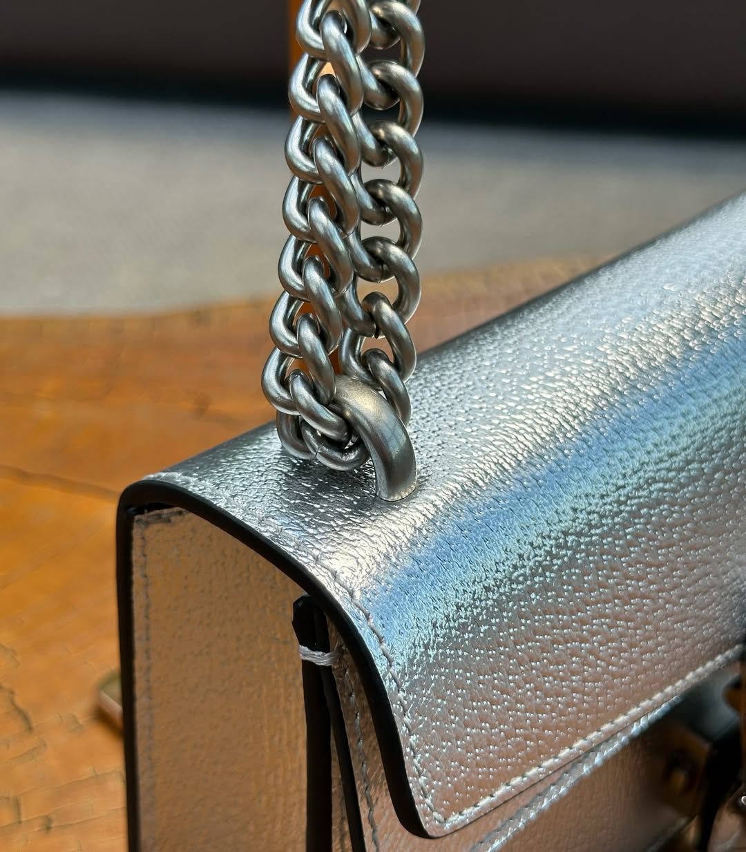 Pronta Entrega – PRONTA-ENTREGA – GUCCI DIONYSUS SUPER MINI BAG METALLIC SILVER LEATHER
