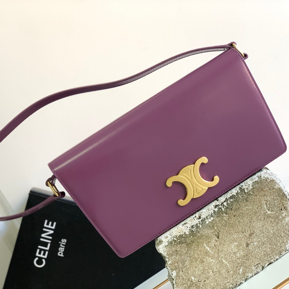 Pronta Entrega – PRONTA-ENTREGA – Bolsa Modelo Celine Trapeze Triomphe