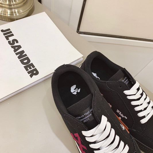 Pronta Entrega – Tênis Modelo Off-White Low Vulcanized
