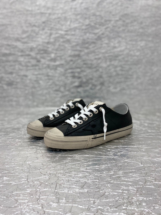 Pronta Entrega – Tênis Modelo Golden Goose V-Star