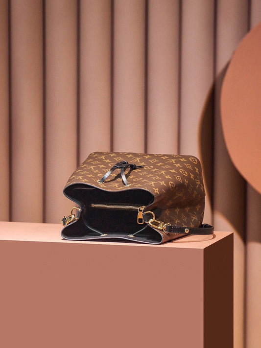 Pronta Entrega – Bolsa Modelo Lоuіѕ Vuіttоn NéoNoé MM