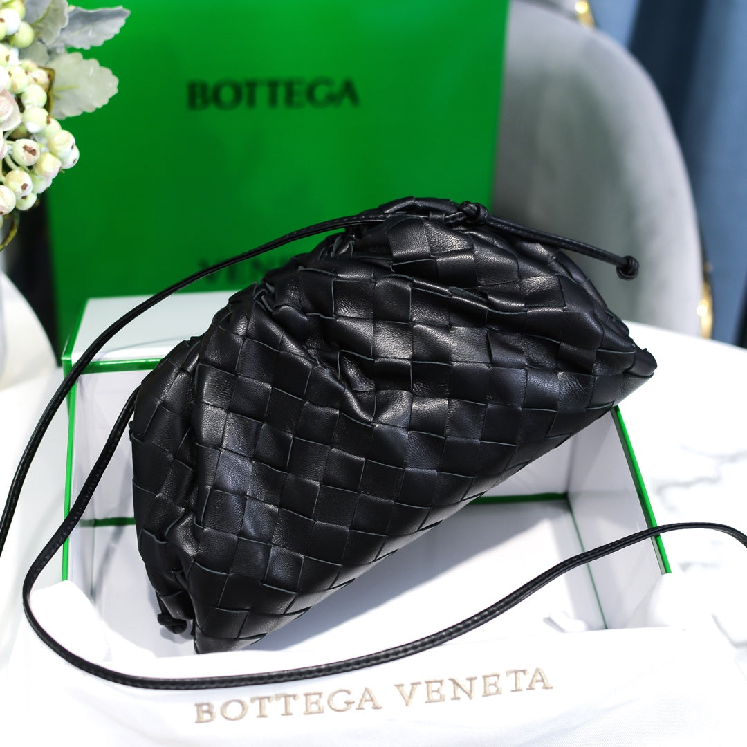 Pronta Entrega – PRONTA-ENTREGA – Bolsa Modelo Mini Pouch Bottega Veneta