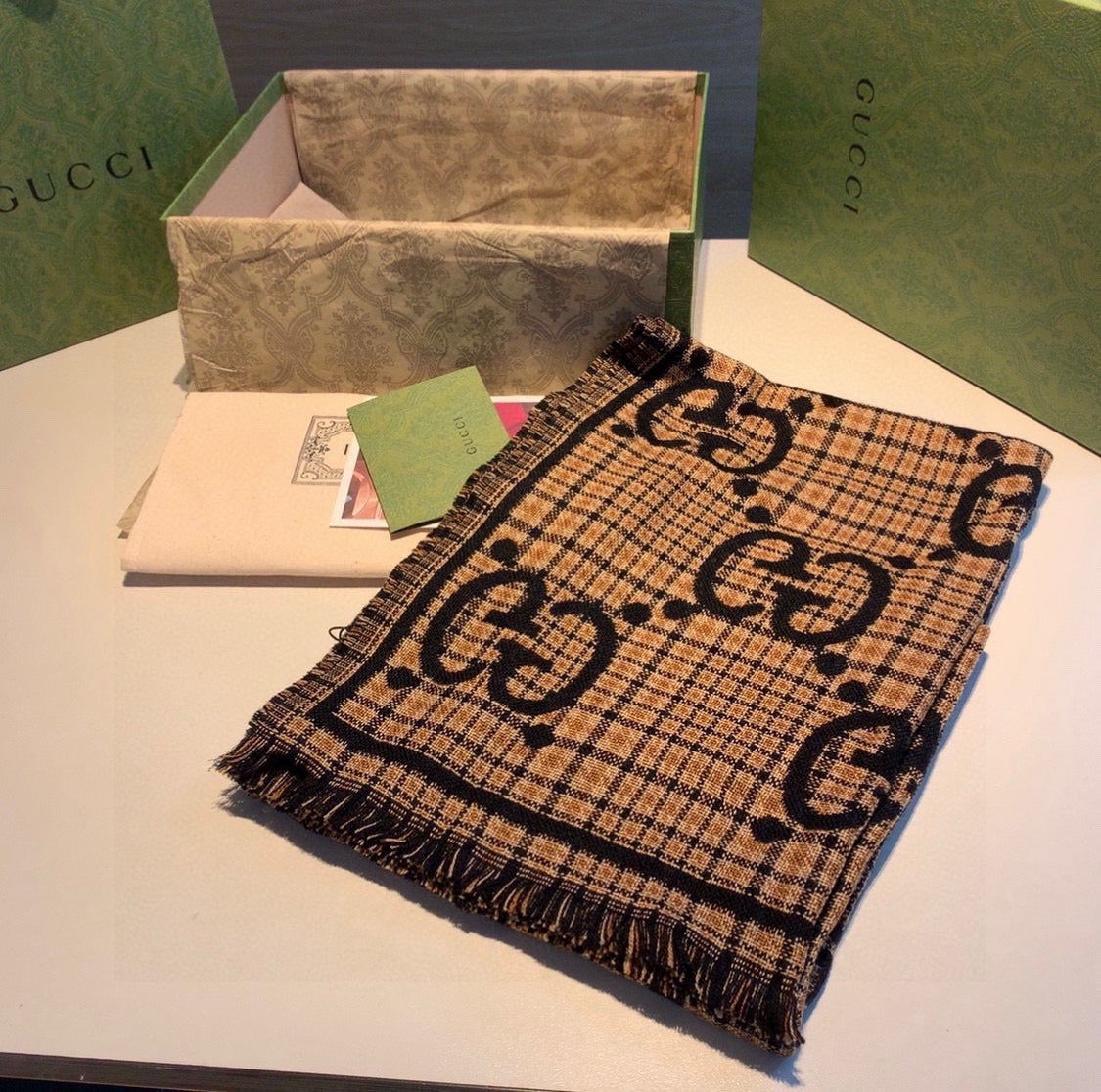 Pronta Entrega – Cachecol Modelo Gucci