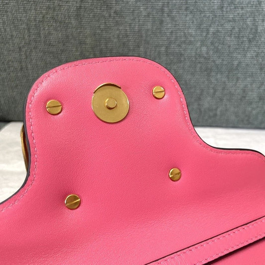 Pronta Entrega – Bolsa Transversal Modelo Valentino Garavani Rosa