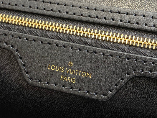 Pronta Entrega – Bolsa Modelo Louis Vuitton Alma PM