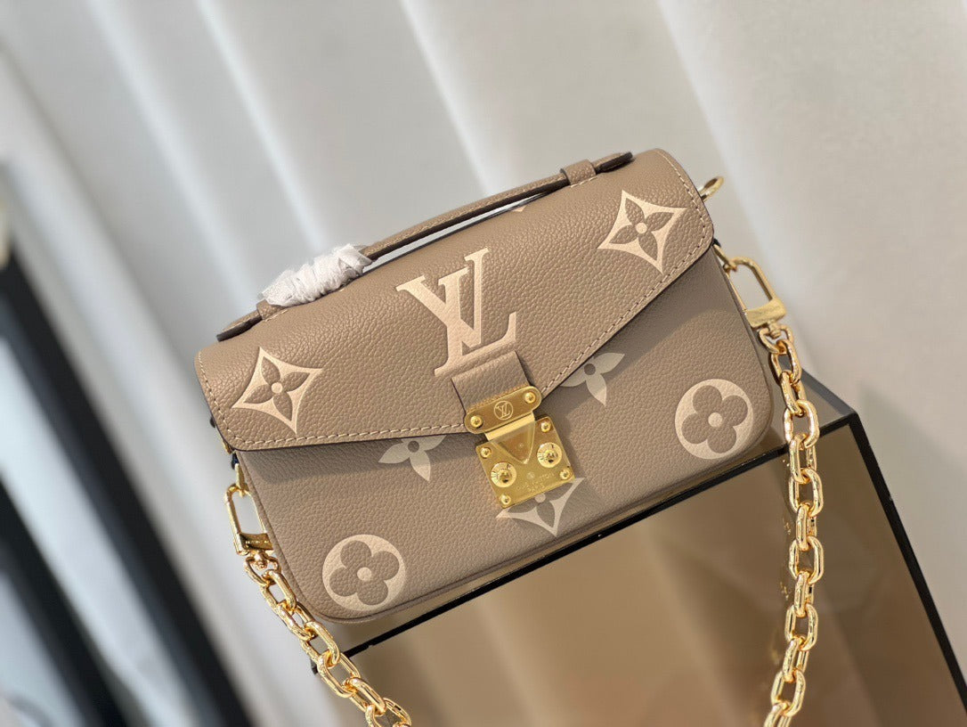 Pronta Entrega – Bolsa Modelo Louis Vuitton Pochette Métis East West