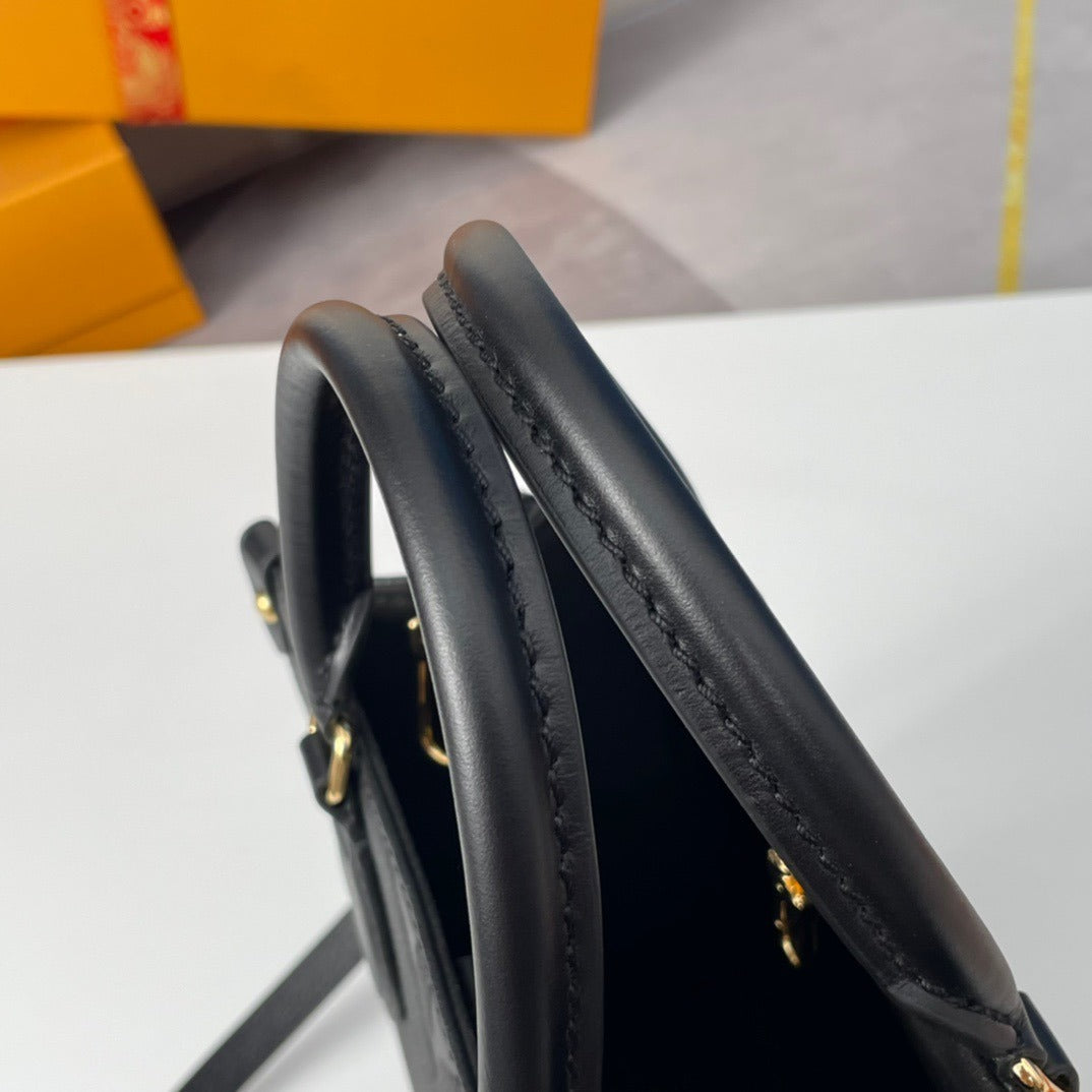 Pronta Entrega – Bolsa Modelo Louis Vuitton Onthego PM