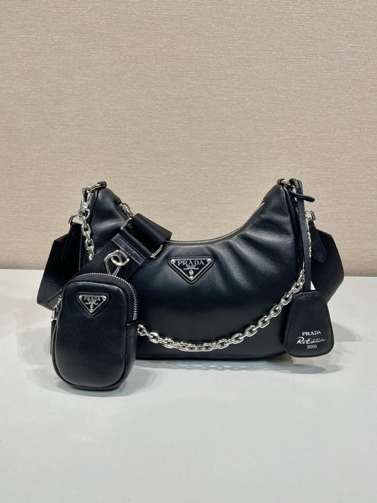 Pronta Entrega – Bolsa ombro Prada Re-Edition 2005 couro napa acolchoado