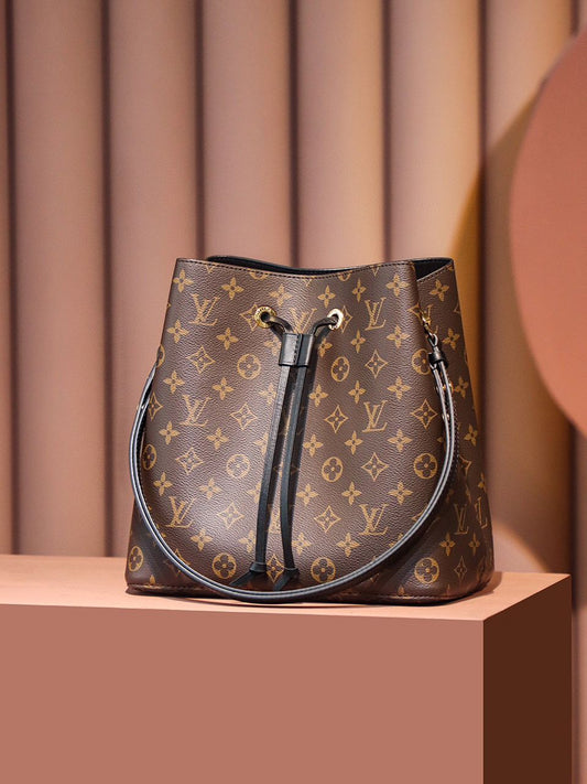 Pronta Entrega – Bolsa Modelo Lоuіѕ Vuіttоn NéoNoé MM