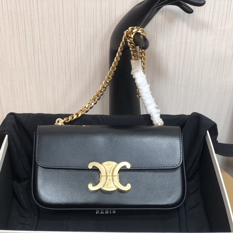Pronta Entrega – PRONTA-ENTREGA – Bolsa Modelo Celine TRIOMPHE Preta em couro