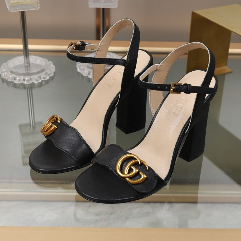 Pronta Entrega – Sandália Gucci com Duplo G