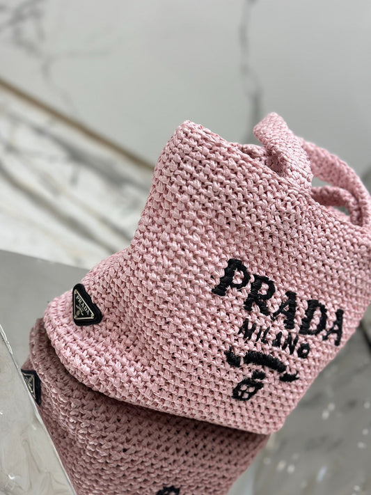 Pronta Entrega – PRONTA-ENTREGA – Bolsa Modelo Prada Tote Pequena de Ráfia