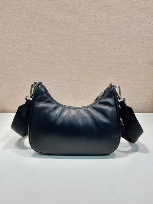 Pronta Entrega – Bolsa ombro Prada Re-Edition 2005 couro napa acolchoado