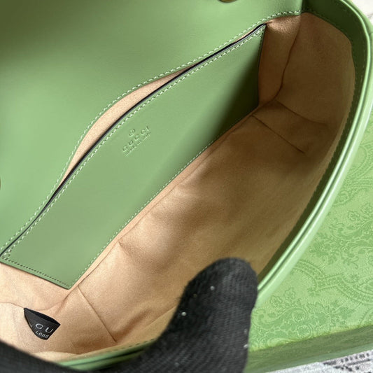 Pronta Entrega – Gucci Bolsa GG Marmont Matelassê Média