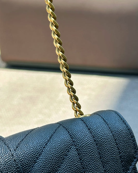 Pronta Entrega – SAINT LAURENT MEDIUM CHAIN BAG BLACK GRAIN