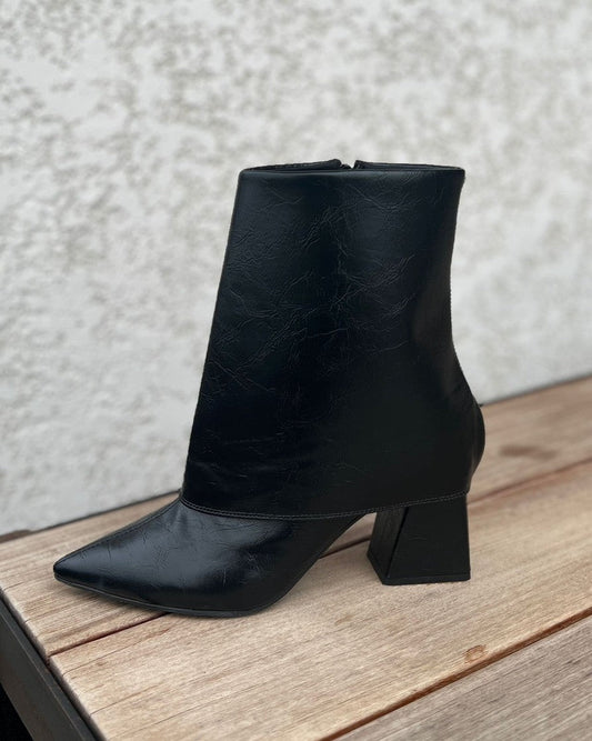 Pronta Entrega – Bota Cano Médio Capa Preto