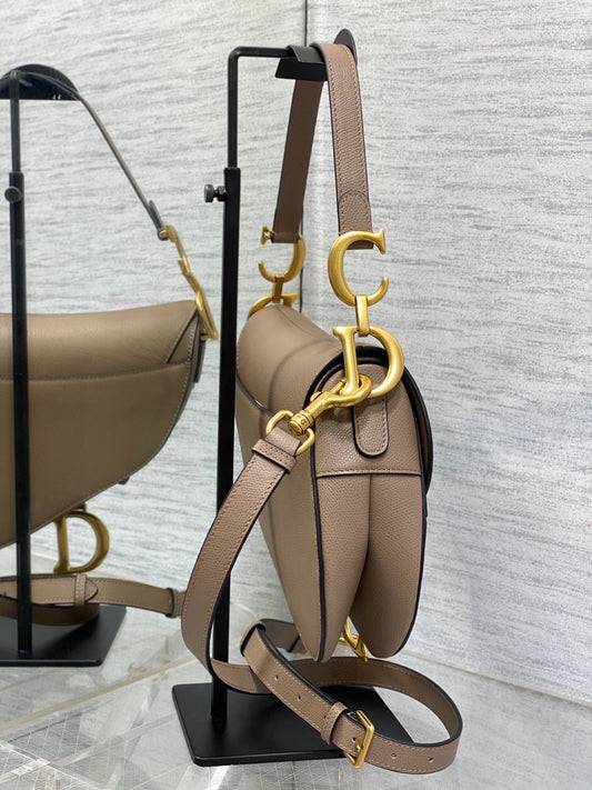 Pronta Entrega – PRONTA-ENTREGA – Bolsa Modelo Dior Saddle
