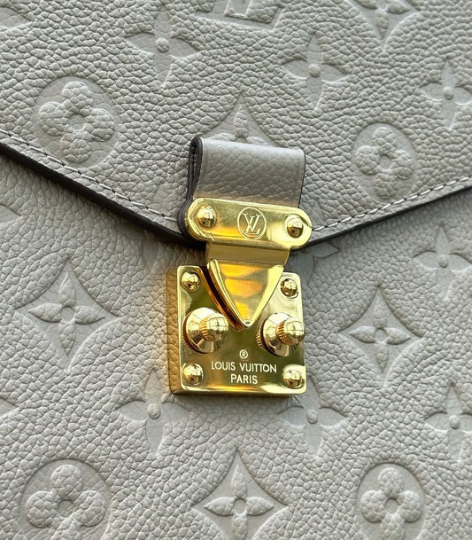 Pronta Entrega – PRONTA-ENTREGA – LOUIS VUITTON POCHETTE MÉTIS EMPREINTE