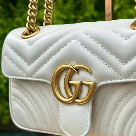 Pronta Entrega – PRONTA-ENTREGA – GUCCI GG MARMONT MATELASSÉ MINI BAG WHITE