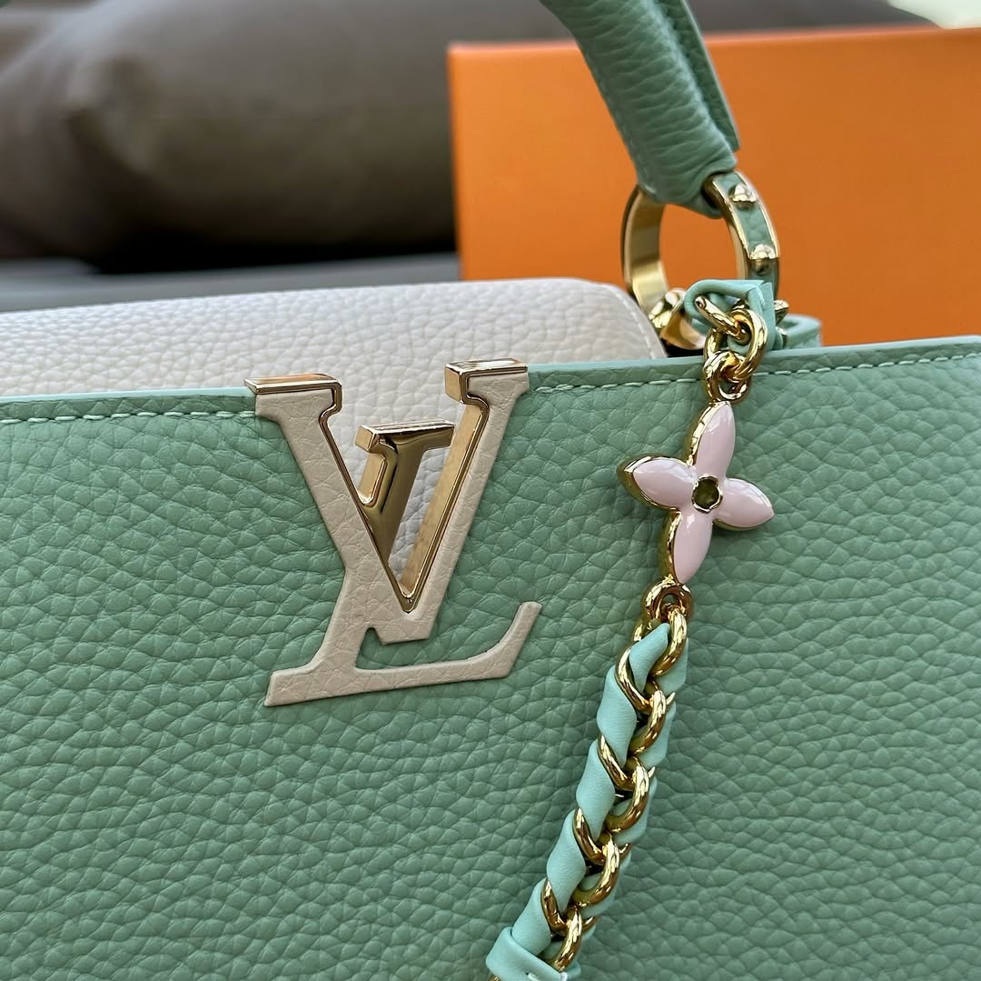 Pronta Entrega – PRONTA-ENTREGA – LOUIS VUITTON CAPUCINES GREEN MINT