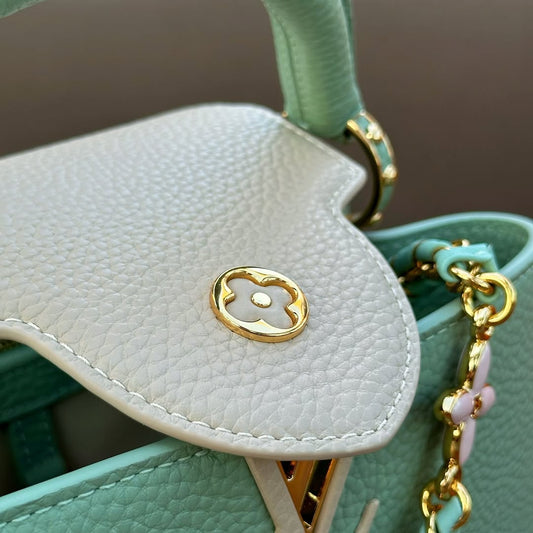 Pronta Entrega – PRONTA-ENTREGA – LOUIS VUITTON CAPUCINES GREEN MINT