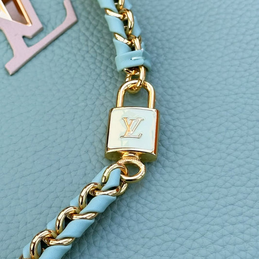 Pronta Entrega – PRONTA-ENTREGA – LOUIS VUITTON CAPUCINES GREEN MINT