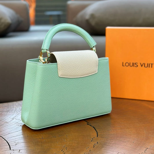 Pronta Entrega – PRONTA-ENTREGA – LOUIS VUITTON CAPUCINES GREEN MINT