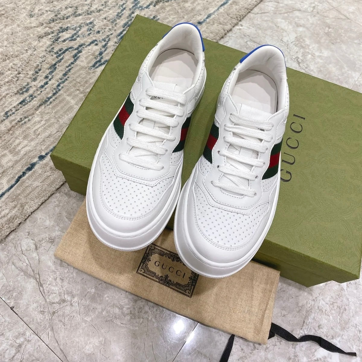 Pronta Entrega – Tênis Modelo Gucci Cano Baixo com Faixa Web