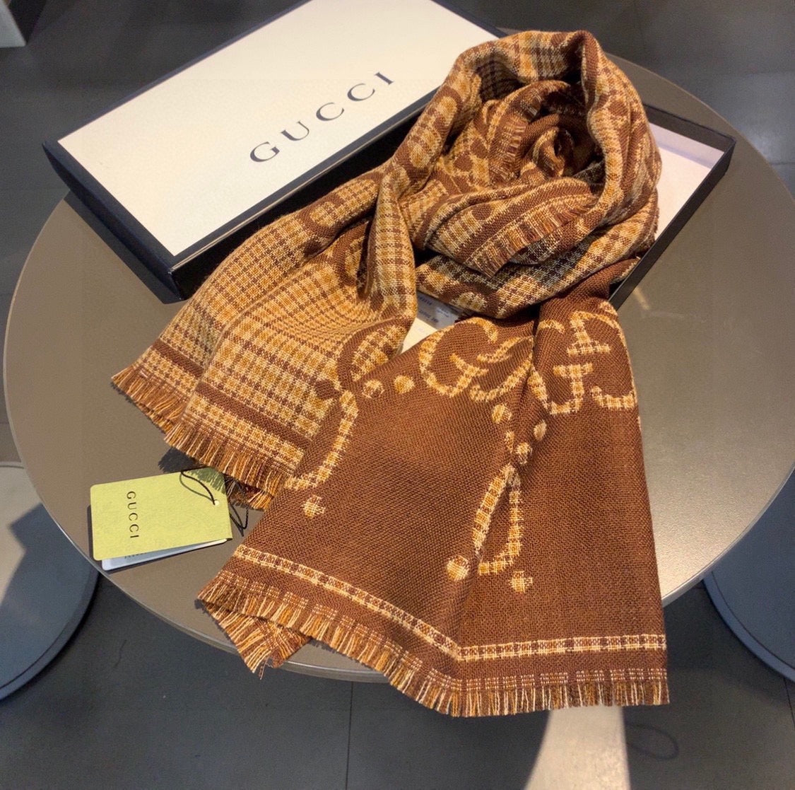 Pronta Entrega – Cachecol Modelo Gucci