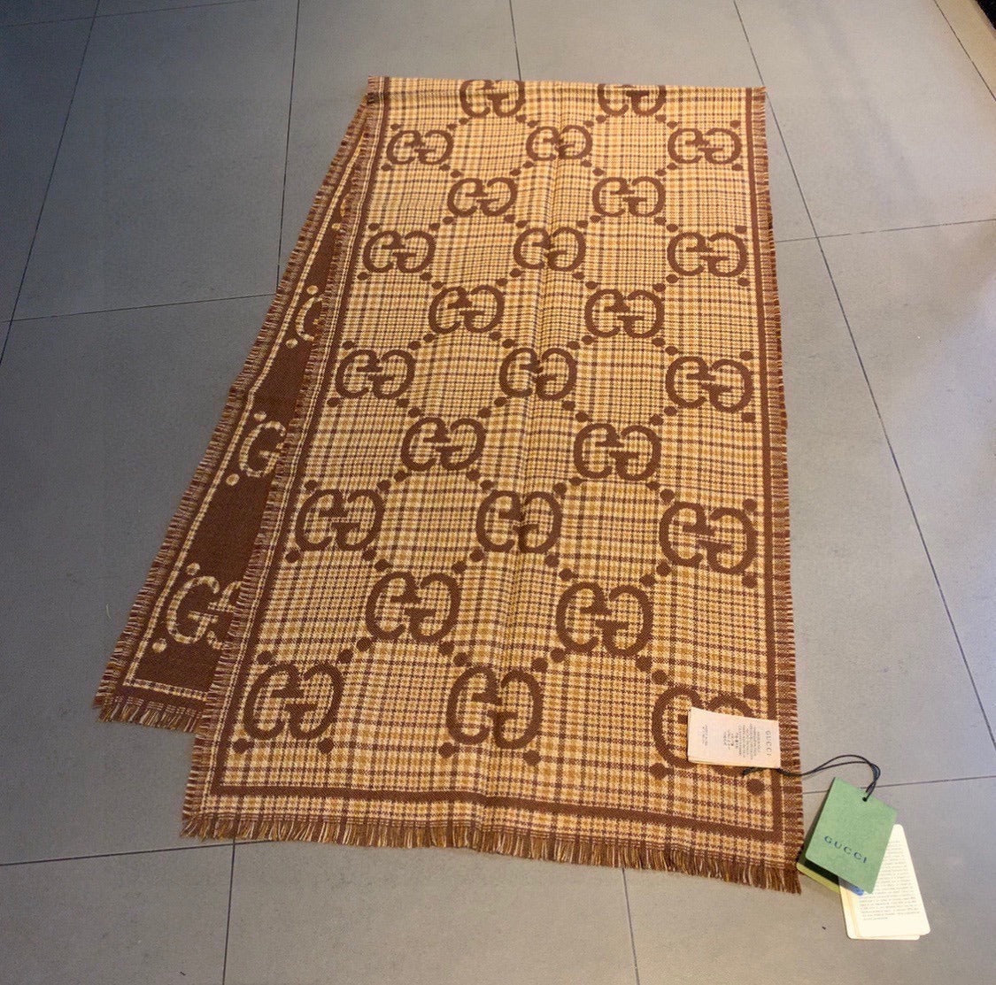 Pronta Entrega – Cachecol Modelo Gucci