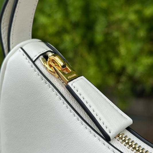 Pronta Entrega – PRONTA-ENTREGA – PRADA MOON BAG WHITE LEATHER