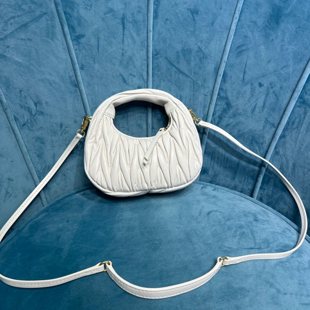 Pronta Entrega – Bolsa Miu Miu Bolsa Hobo Miu Wander