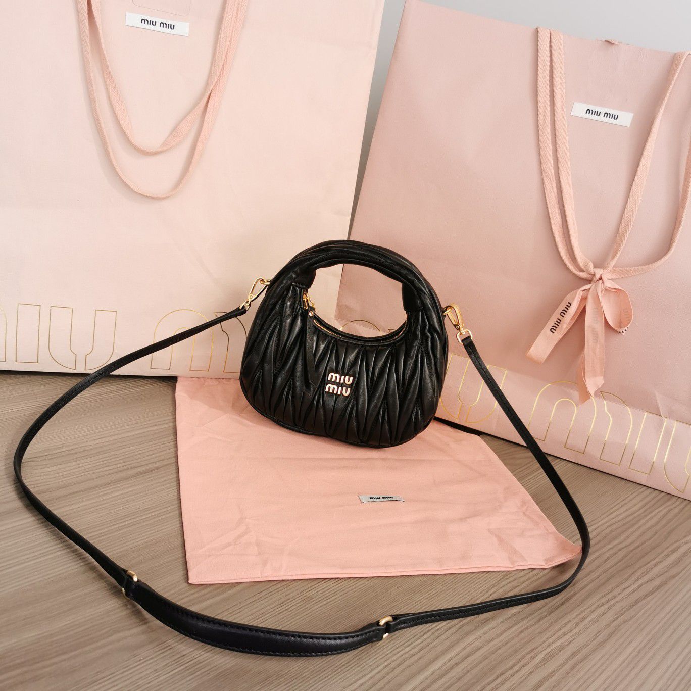 Pronta Entrega – Bolsa Miu Miu Bolsa Hobo Miu Wander
