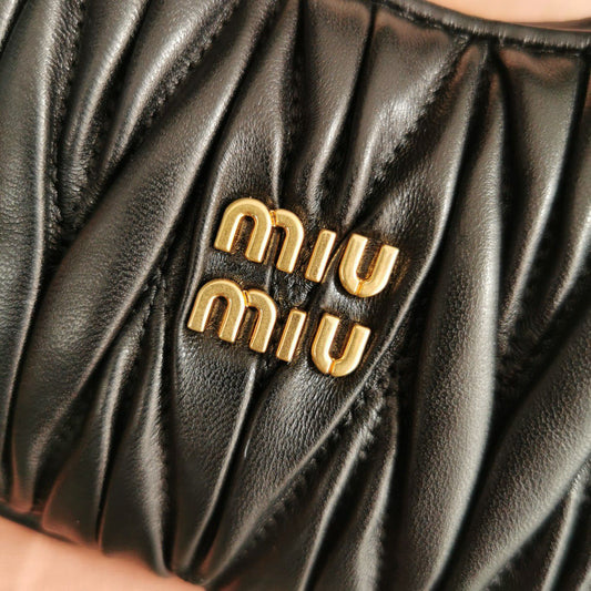 Pronta Entrega – Bolsa Miu Miu Bolsa Hobo Miu Wander