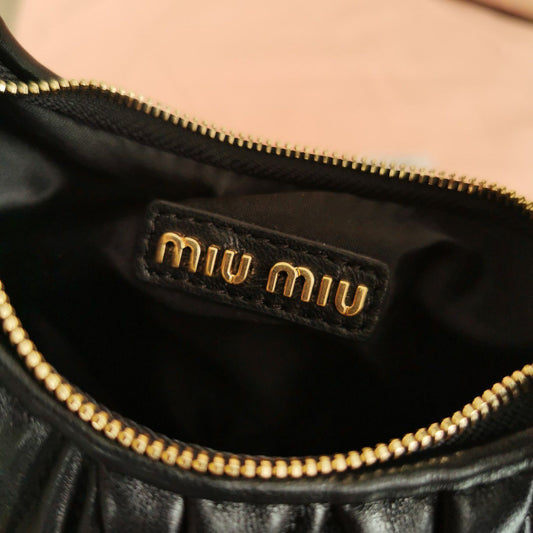Pronta Entrega – Bolsa Miu Miu Bolsa Hobo Miu Wander