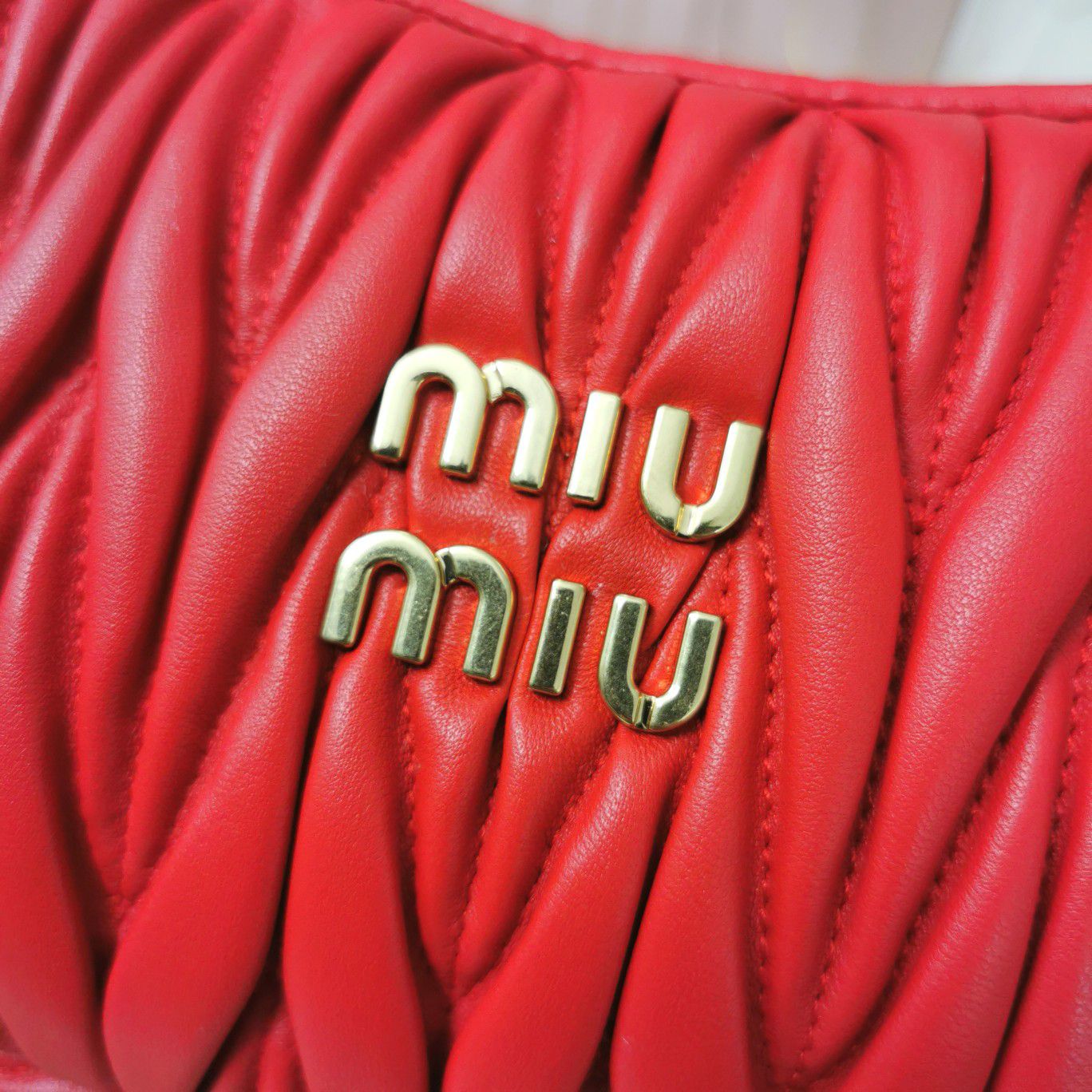 Pronta Entrega – Bolsa Miu Miu Bolsa Hobo Miu Wander