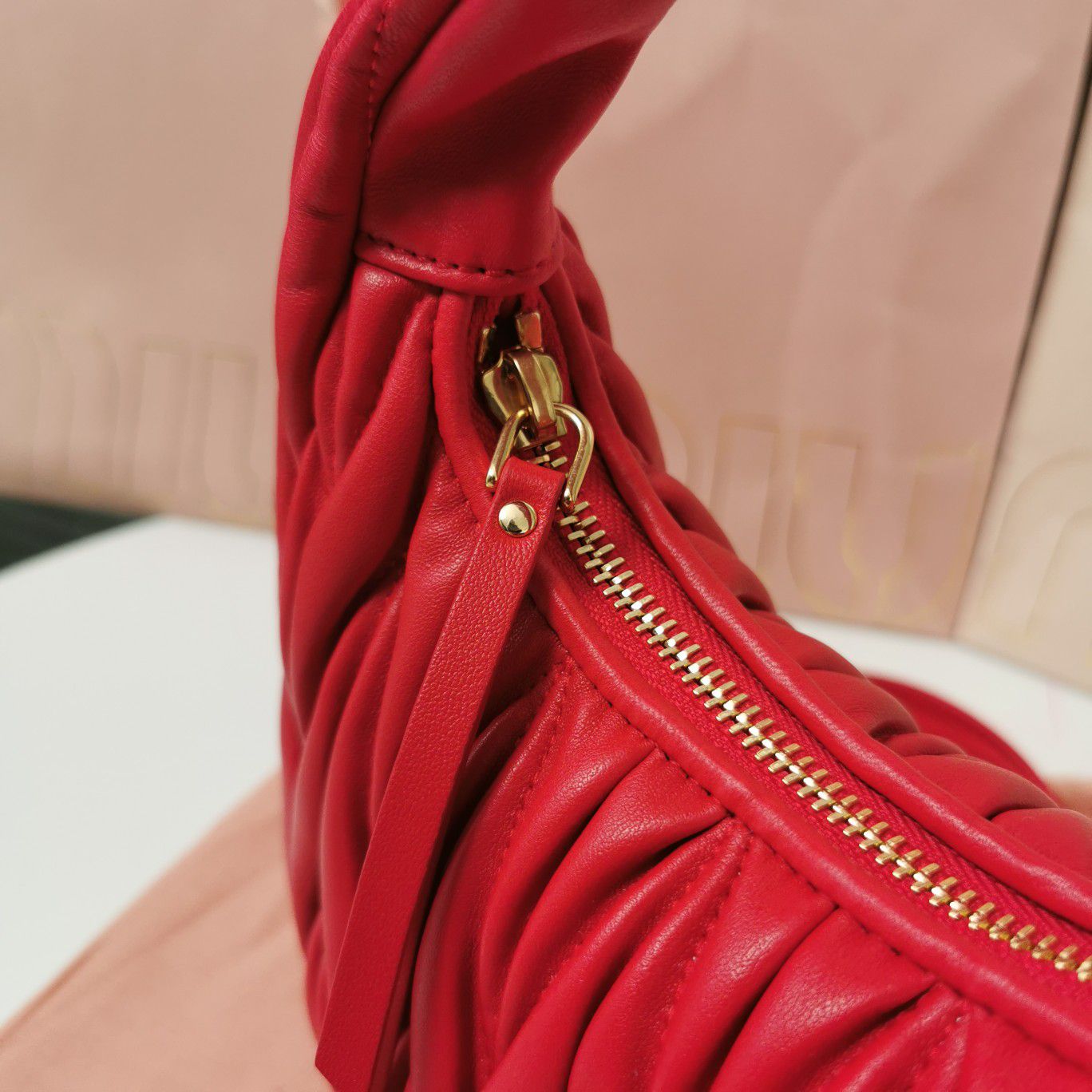 Pronta Entrega – Bolsa Miu Miu Bolsa Hobo Miu Wander