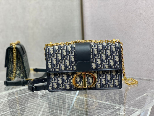 Pronta Entrega – Bolsa Dior 30 Montaigne Avenue