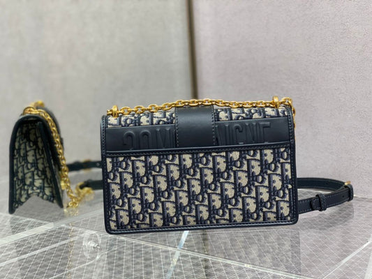 Pronta Entrega – Bolsa Dior 30 Montaigne Avenue