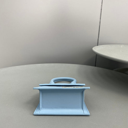 Pronta Entrega – Bolsa Modelo Jacquemus Le Chiquito